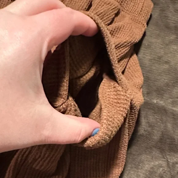 Aerie Traveler Brown Waffle Cargo Joggers - Picture 10 of 11